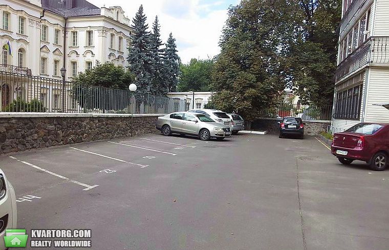 Sell 4-room apartment. Киев,  Орлика — photo 1