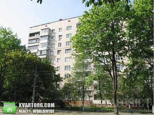 Sell 3-room apartment. Киев, Дегтяревская — photo 1