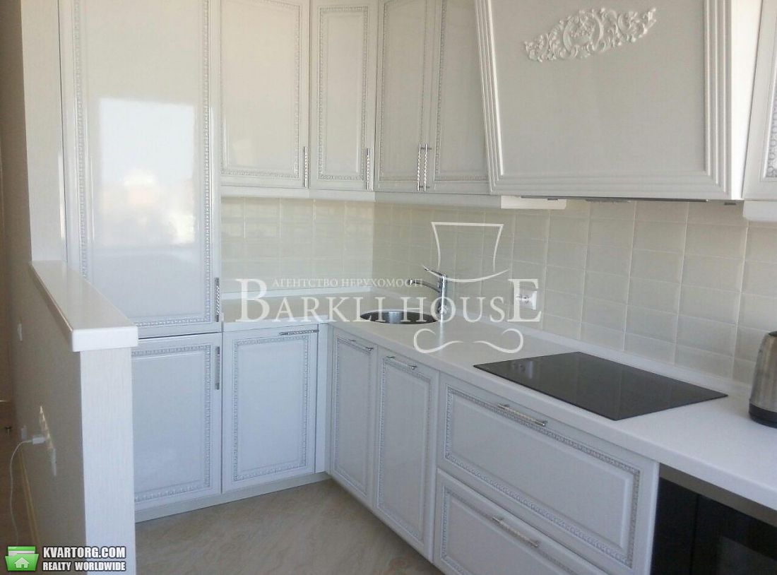 Rent out 3-room apartment. Киев,  Ирининская — photo 3