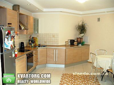 Rent out 3-room apartment. Киев, Регенераторная — photo 1