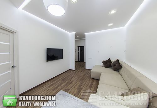 Sell 1-room apartment. Киев, Жилянская — photo 2
