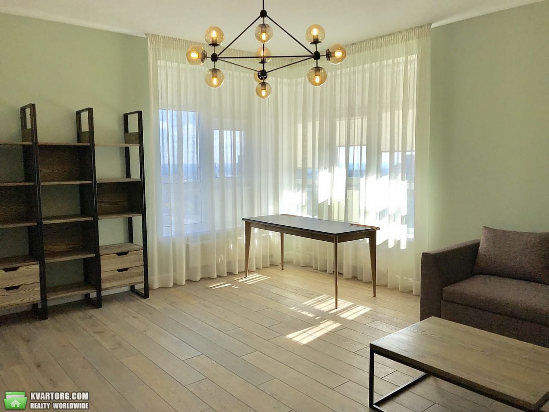 Rent out 4-room apartment. Киев,  Кловский спуск — photo 7