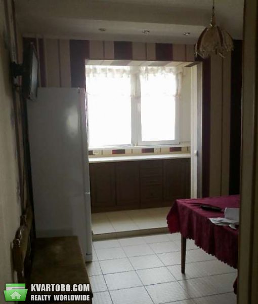 Sell 1-room apartment. Киев,  Автозаводская — photo 3