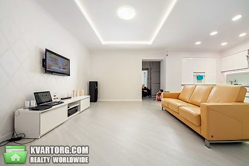 Sell 3-room apartment. Киев, Регенераторная — photo 2