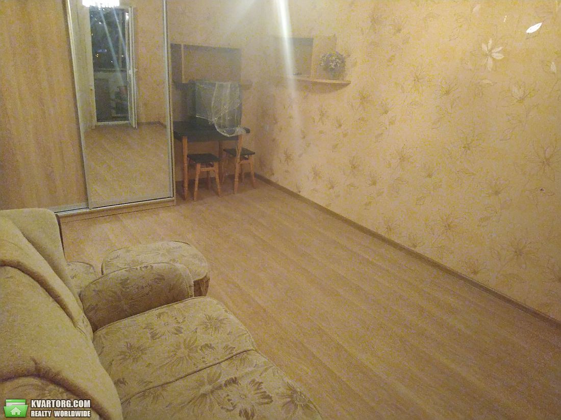 Rent out 1-room apartment. Киев, Милютенко — photo 6