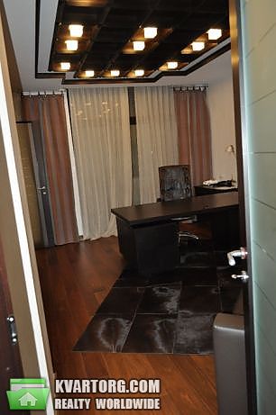 Rent out 3-room apartment. Киев,  Владимирская — photo 7