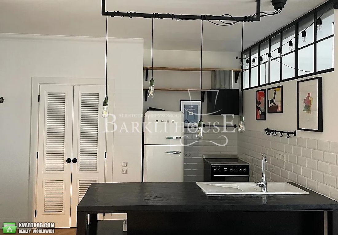 Rent out 4-room apartment. Киев,  Туманяна — photo 3