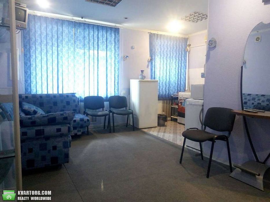 Sell 2-room apartment. Киев, Кириловская — photo 2
