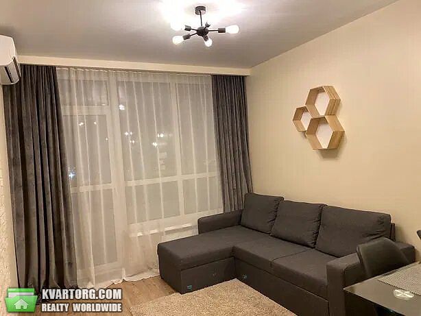Rent out 2-room apartment. Киев, пр-т Правды — photo 7