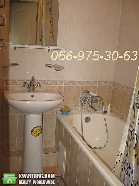 Rent out 2-room apartment. Киев,  Леси Украинки бул — photo 10
