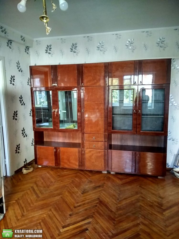 Rent out 2-room apartment. Киев,  Гусовского — photo 3