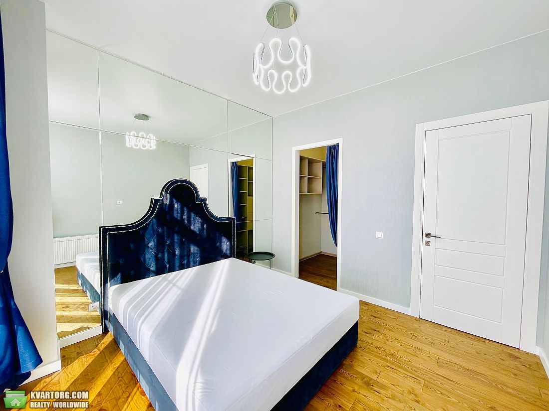 Sell 3-room apartment. Киев,  Драгомирова — photo 5