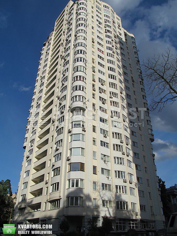 Rent out 2-room apartment. Киев,  Верховинная — photo 1