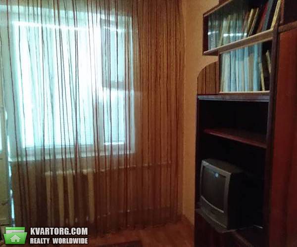 Sell 2-room apartment. Киев,  Приречная — photo 1