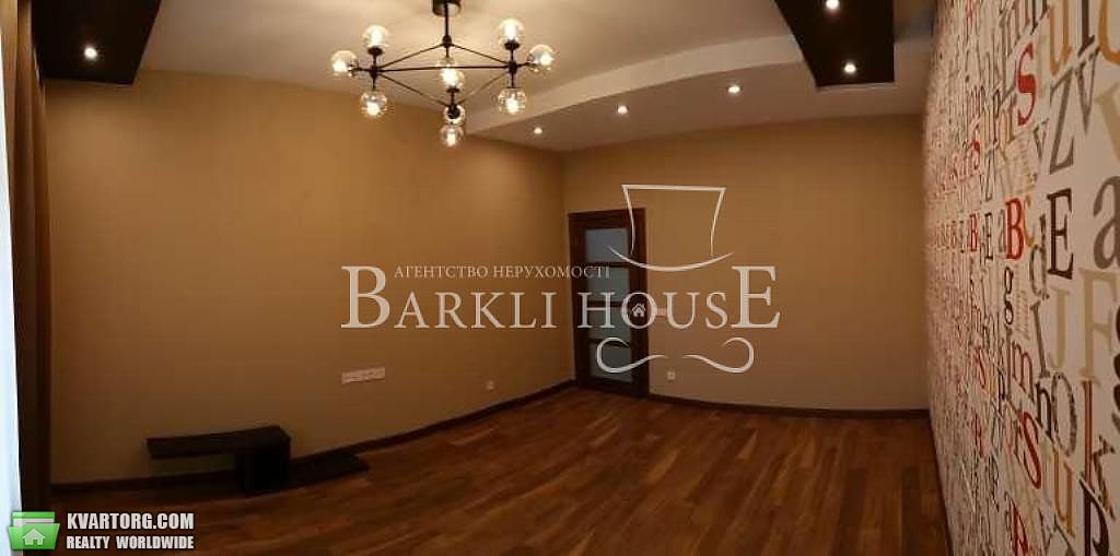 Rent out 4-room apartment. Киев,  Полтавская — photo 4