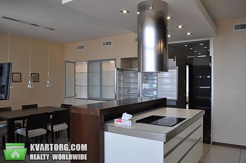 Rent out 5-room apartment. Киев, Героев Сталинграда пр — photo 2