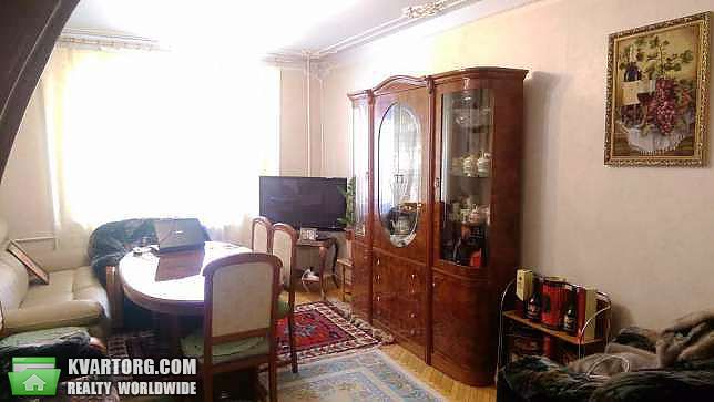 Sell 3-room apartment. Киев,  Дегтяревская — photo 2