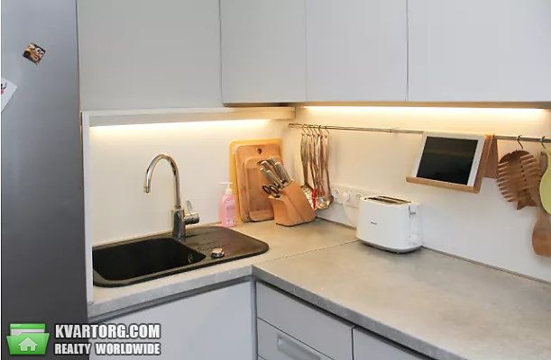 Sell 3-room apartment. Киев,  Уманская — photo 7