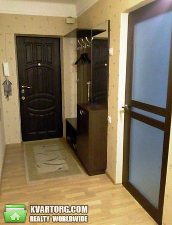 Rent out 2-room apartment. Киев,  Русановская наб — photo 3