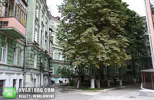 Sell 3-room apartment. Киев,  Десятинная — photo 2