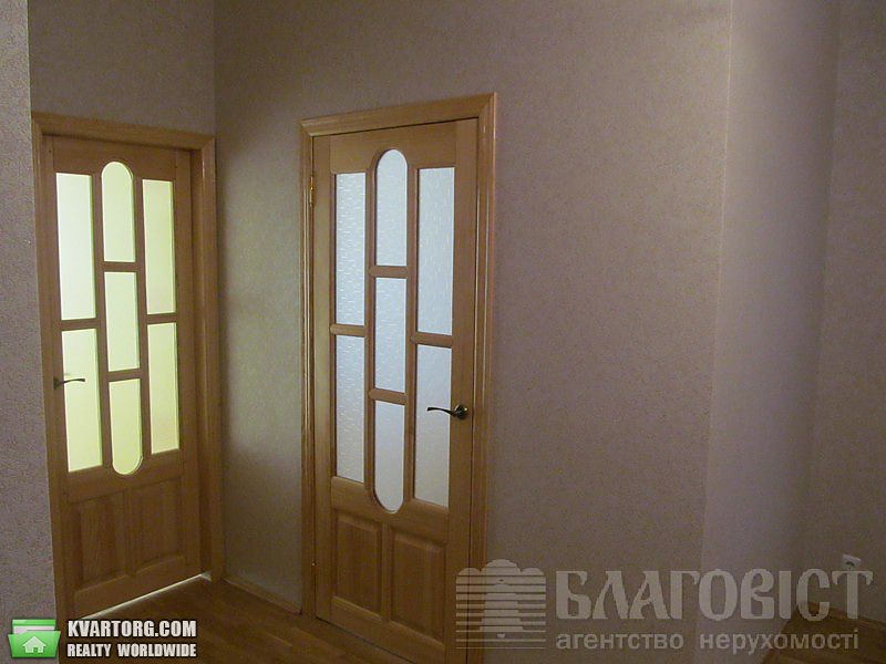 Sell 2-room apartment. Киев,  Ломоносова — photo 3