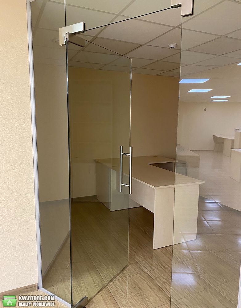 Rent out office. Киев, Дегтярна — photo 4