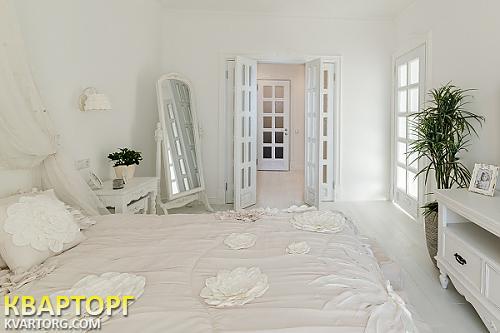 Rent out 2-room apartment. Киев,  40-летия Октября просп — photo 3