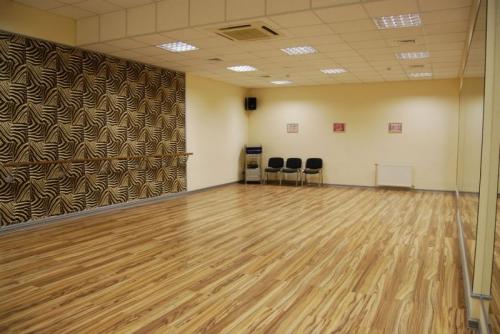 Rent out shop. Киев, Щорса — photo 8