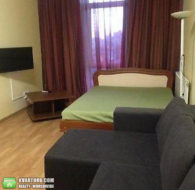 Rent out 1-room apartment. Киев,  Героев Сталинграда пр — photo 6