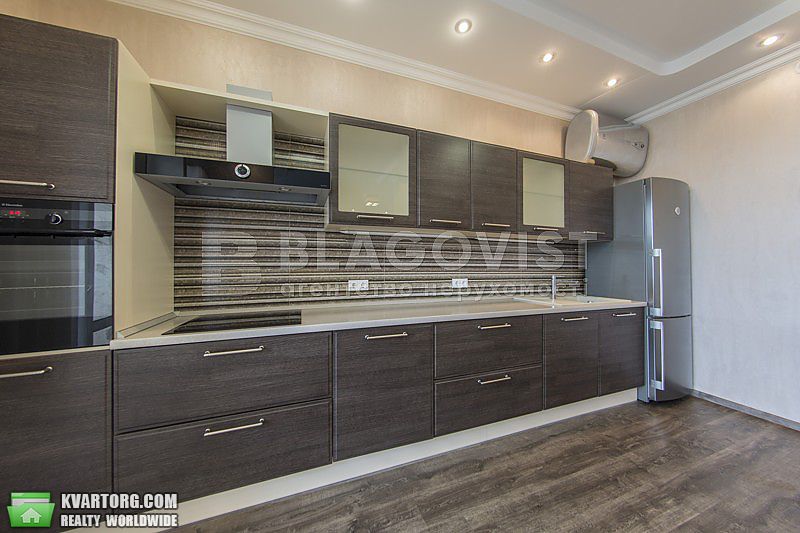 Rent out 4-room apartment. Киев,  Барбюса — photo 9