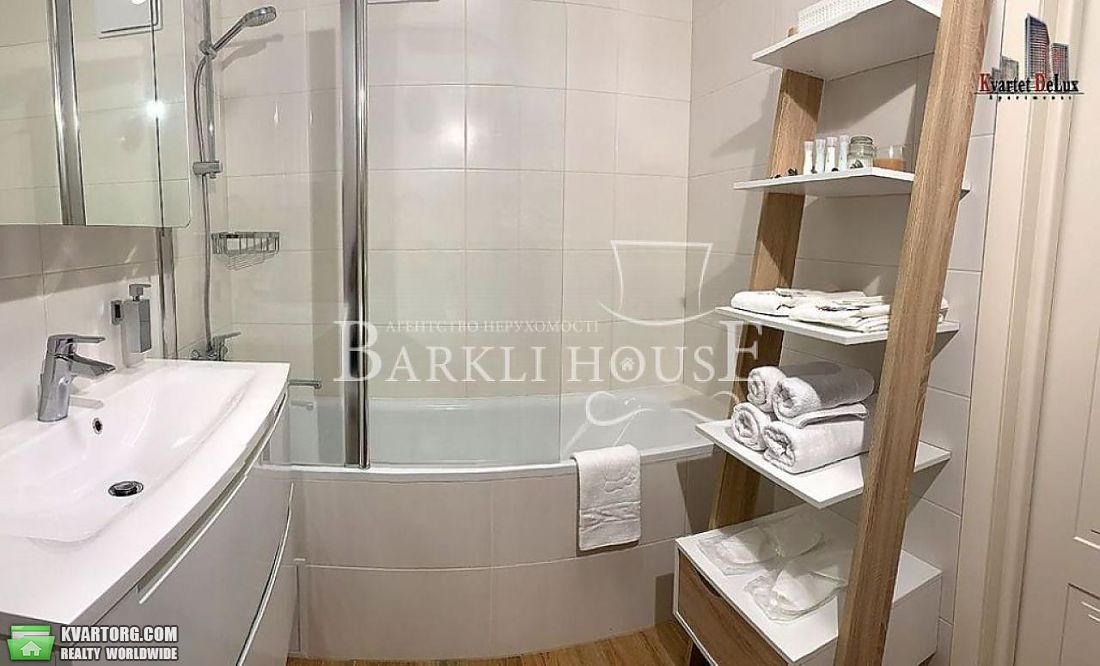 Rent out 2-room apartment. Киев,  Липковского — photo 9