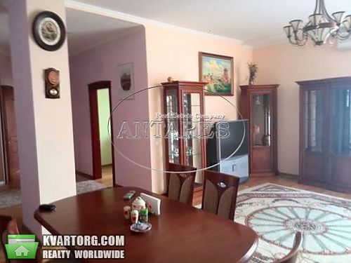 Rent out 3-room apartment. Киев, Щорса — photo 3