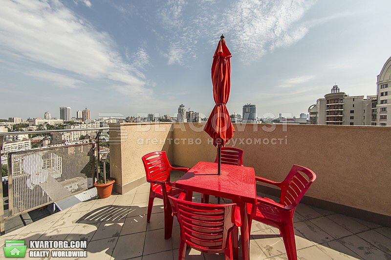 Rent out 2-room apartment. Киев,  Шевченко бул — photo 10