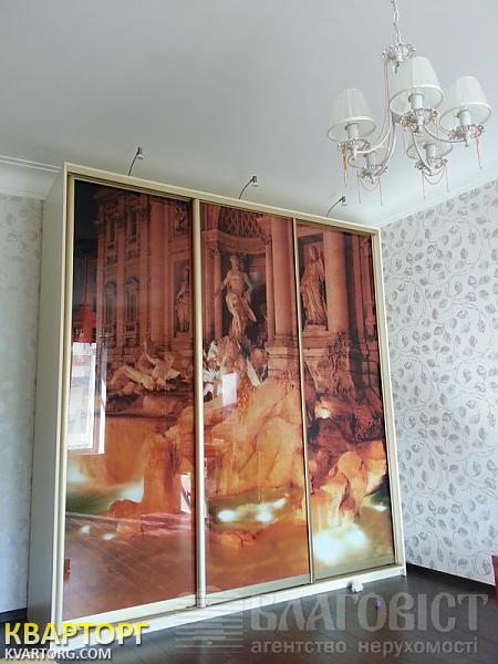 Rent out 2-room apartment. Киев,  Артема — photo 8