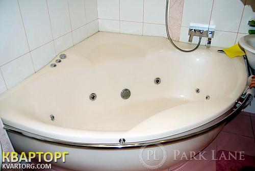 Sell 3-room apartment. Киев,  Строителей — photo 5