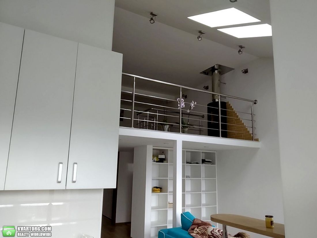 Rent out 3-room apartment. Киевская обл., Соборная — photo 8