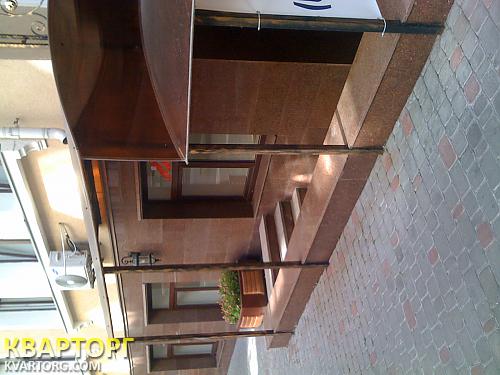 Rent out office. Киев,  Ярославская — photo 1