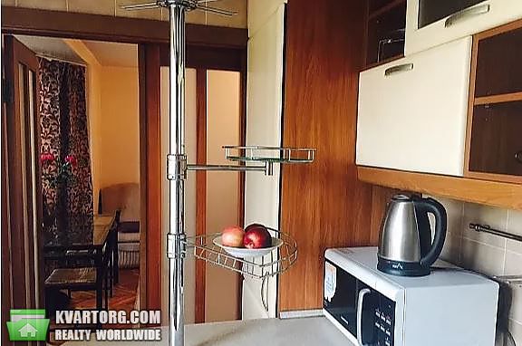 Rent out 3-room apartment. Киев, Леси Украинки — photo 1