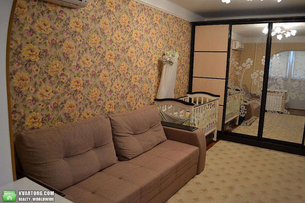 Sell 1-room apartment. Киев,  Правды пр — photo 1