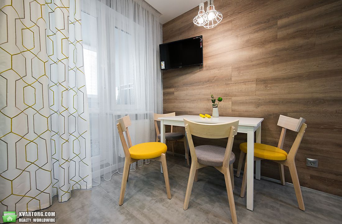 Rent out 1-room apartment. Киев,  Чавдар — photo 9