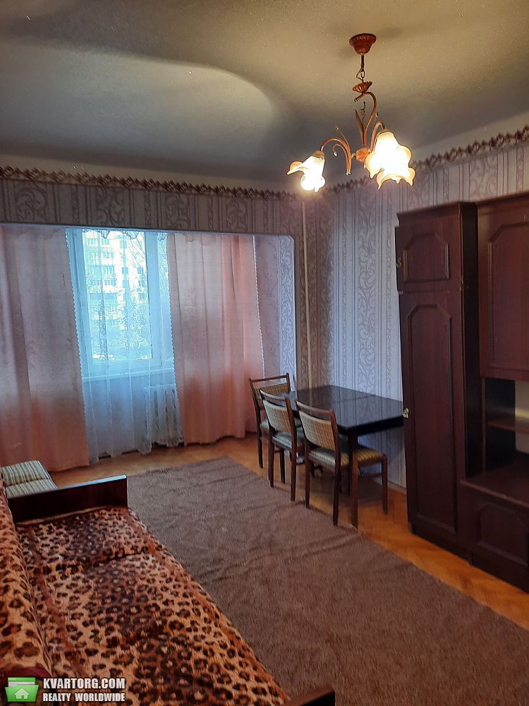 Rent out 2-room apartment. Киев,  Героев Сталинграда пр — photo 3