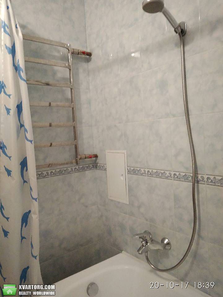 Rent out 2-room apartment. Киев,  Верховного Совета бул — photo 8