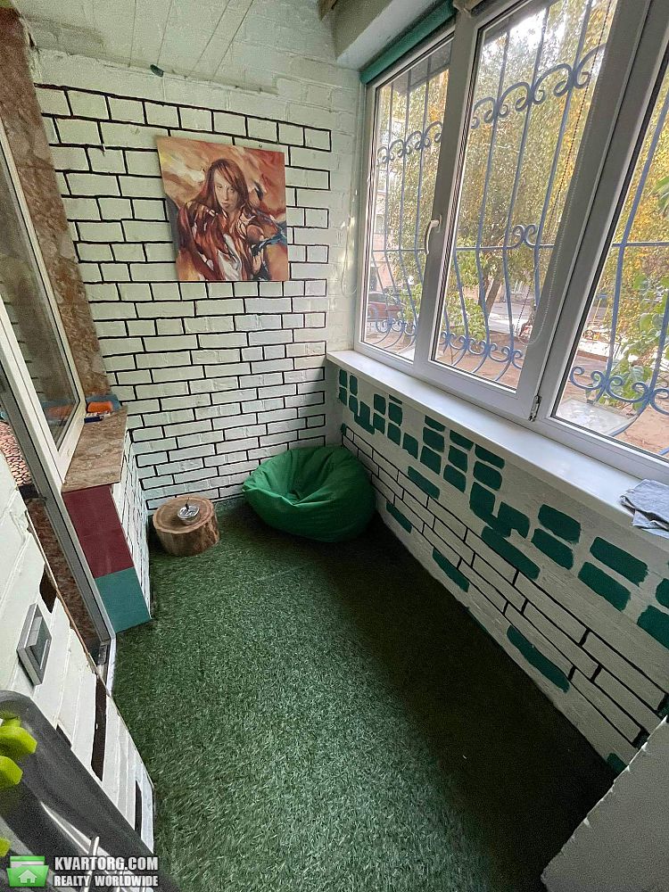 Rent out 1-room apartment. Киев,  Межигорская — photo 7