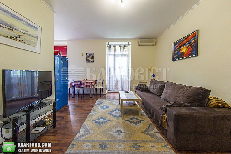Rent out 2-room apartment. Киев,  Киквидзе — photo 1