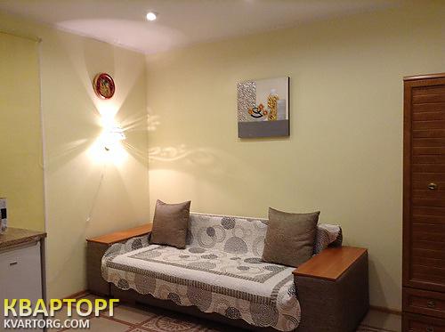 Sell 3-room apartment. Киев,  Машиностроительная — photo 1