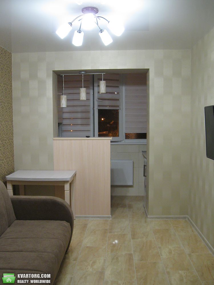 Rent out 1-room apartment. Харьков, Целиноградская — photo 1