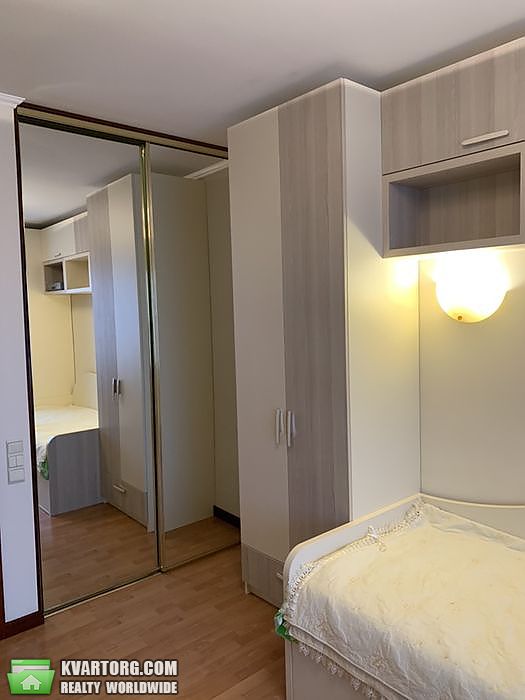 Sell 3-room apartment. Киев,  Старонаводницкая — photo 5
