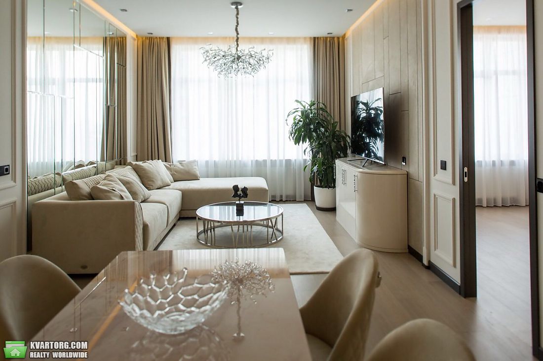 Sell 2-room apartment. Киев,  Драгомирова — photo 1