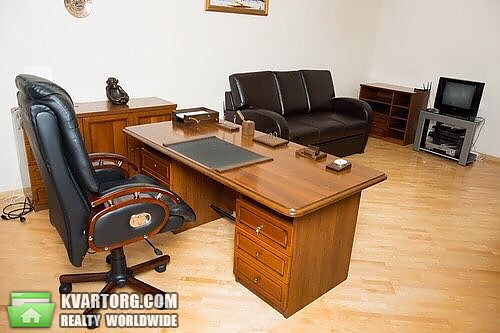 Rent out 5-room apartment. Киев,  Драгоманова — photo 7