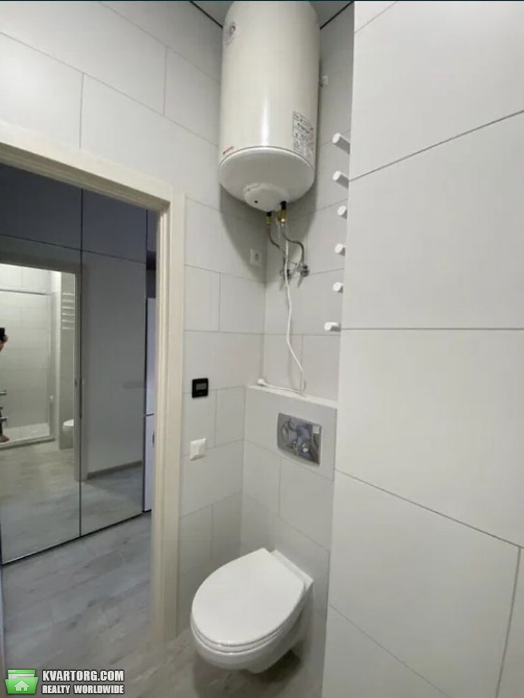 Rent out 2-room apartment. Киев, Тютюнника — photo 9